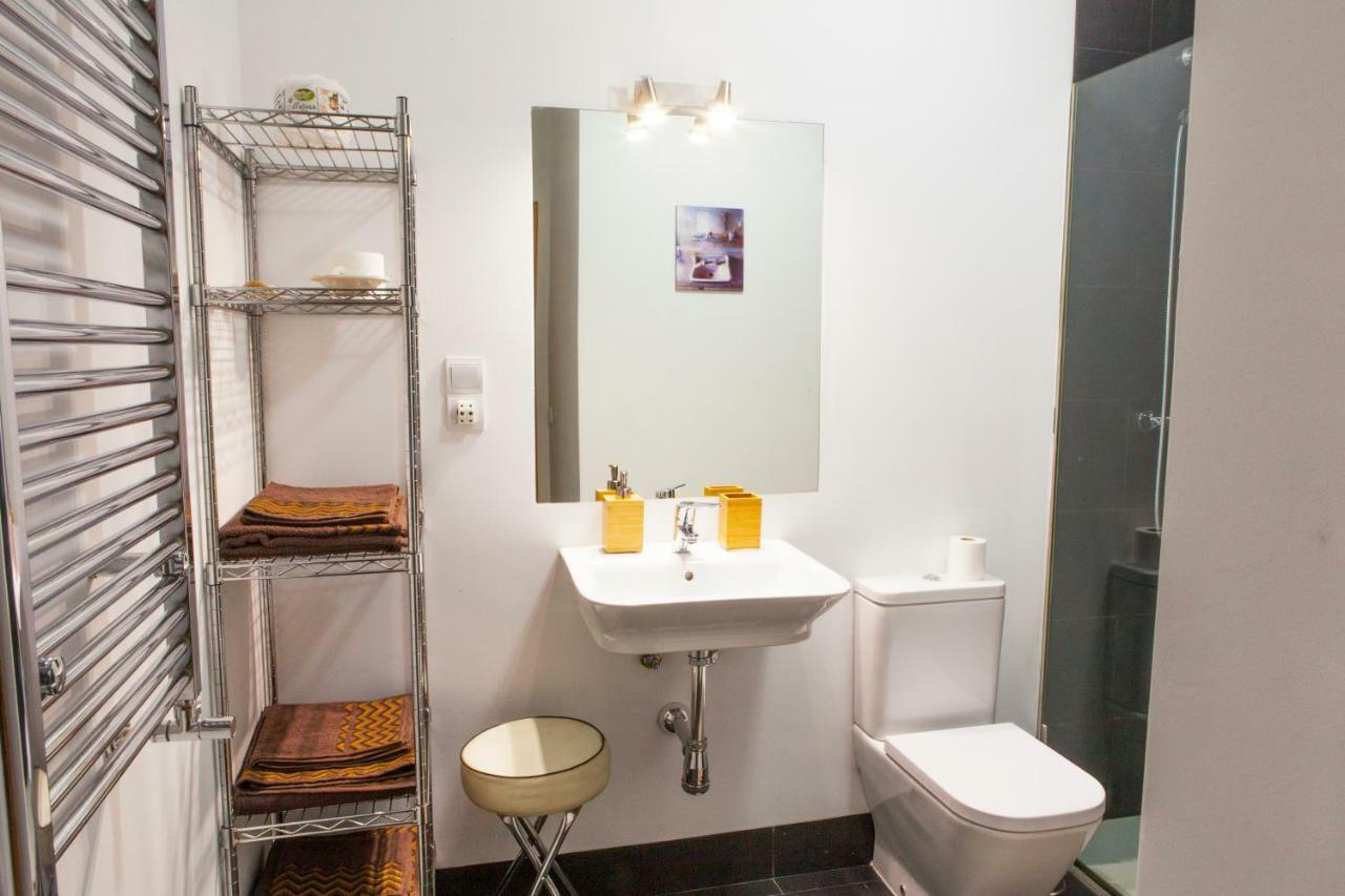 Apartament Segovia Madryt Zewnętrze zdjęcie